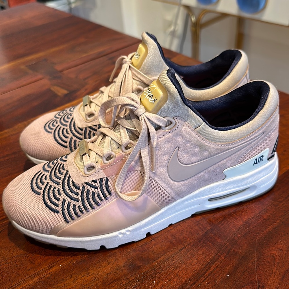 Nike Air Max Zero "Toyko"